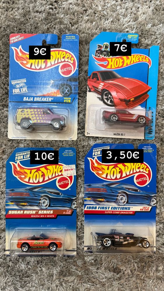 Hot Wheels - carrinhos