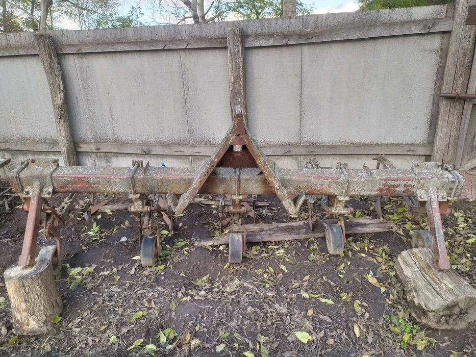 Міжрядний культиватор Крн 2.8