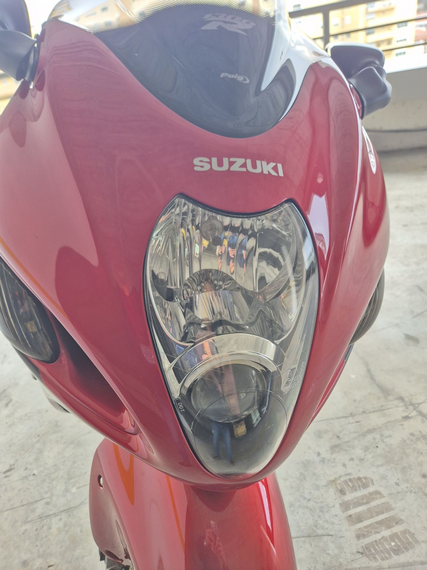 Suzuki gsxr 1300 hayabusa 99