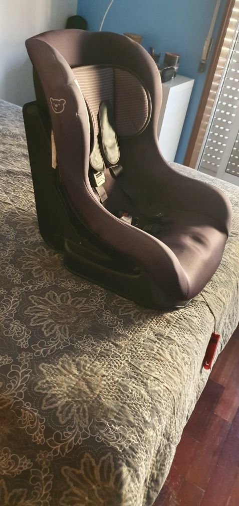 Cadeira bebé auto