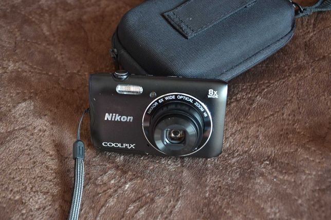 Nikon Coolpix A300 czarny
