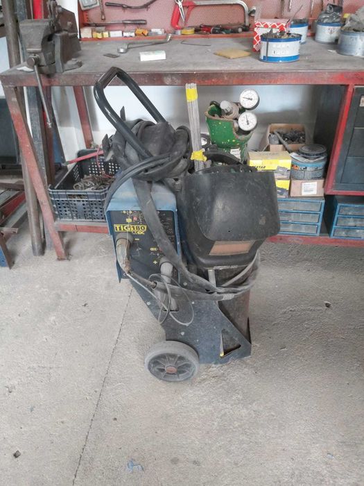 Material Chaparia / Bate-Chapas