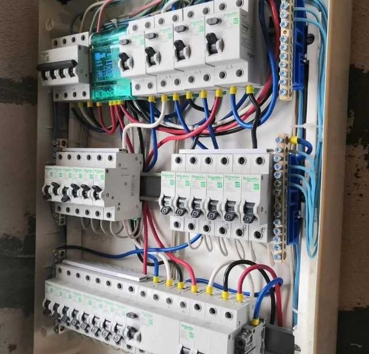 Електрик - Електромонтаж - Послуги досвідченого електрика!!!