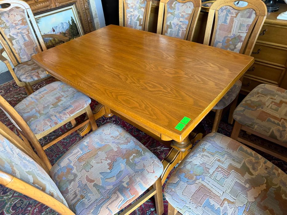 Zestaw Stół rozkładany + 8 krzeseł z Niemiec Dąb rustykalny DOWÓZ