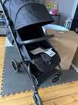 Cybex eezy S+2 Kolor deep black