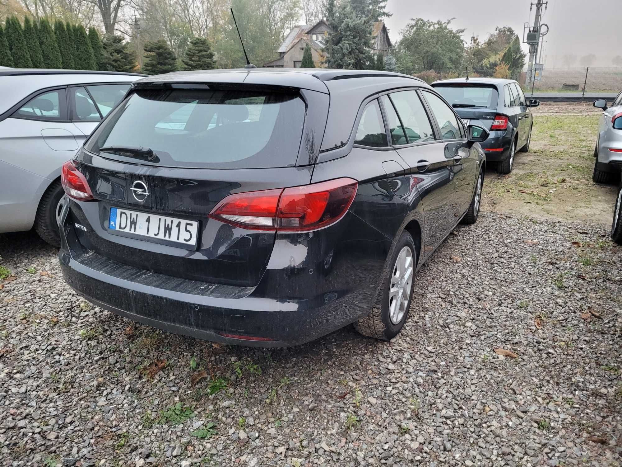 Wypożyczalnia samochodów wynajem aut Łódź Pabianice Bełchatów Łask