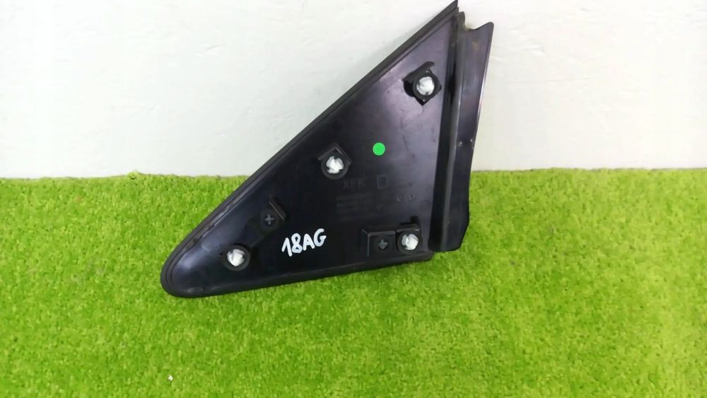 trójkąt błotnika prawy mercedes citan 2 ii w420 21r- / kangoo 4 iv