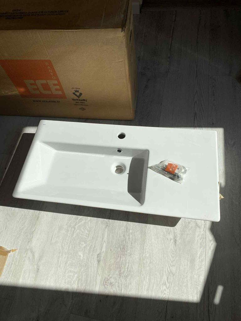 Umywalka 850x420