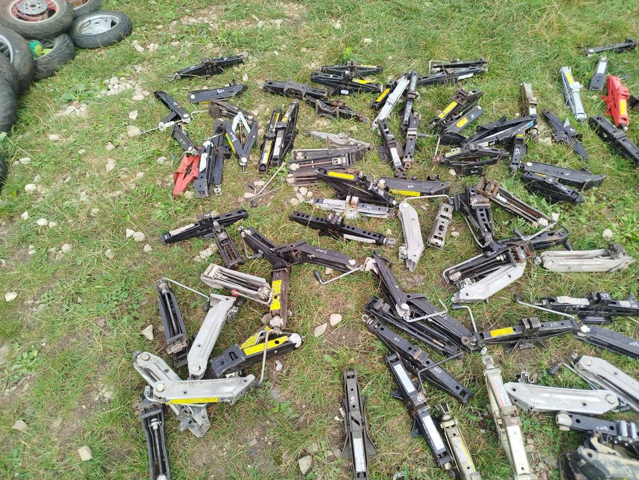 Домкрати оптом до авто