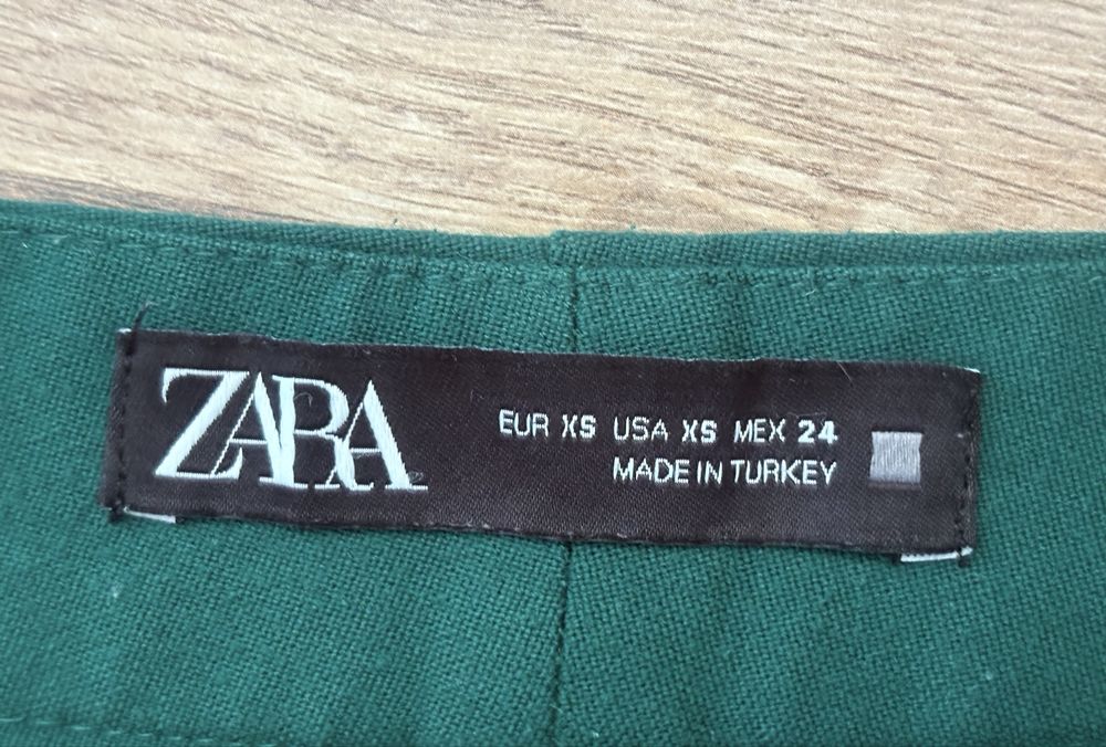 Zielone spodnie Zara 34/XS szeroka nogawka