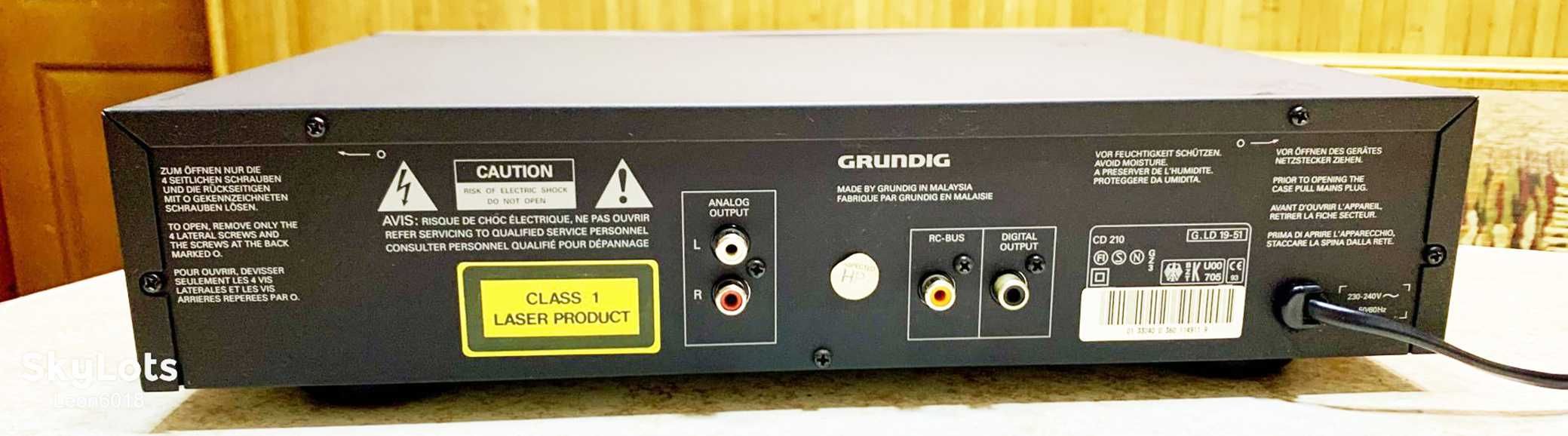 CD проигрыватель  GRUNDIG CD-1  CD GRUNDIG CD-210 Малайзия