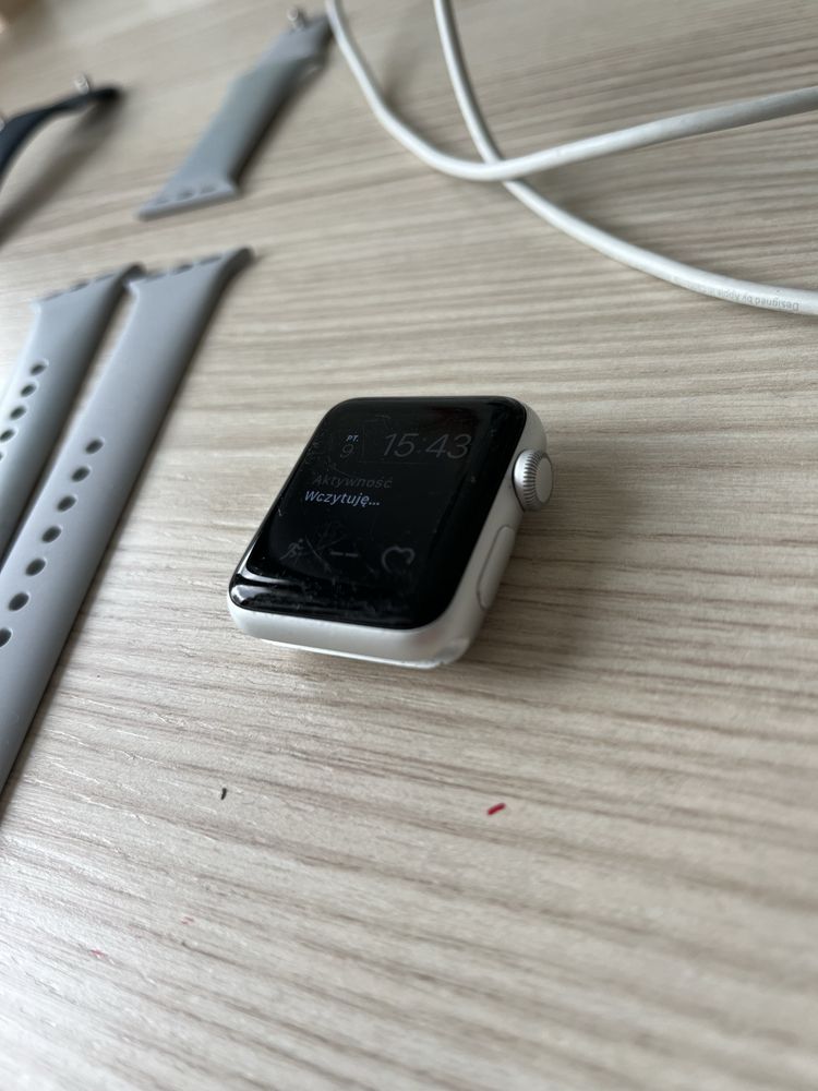 Zegarek apple watch series 3