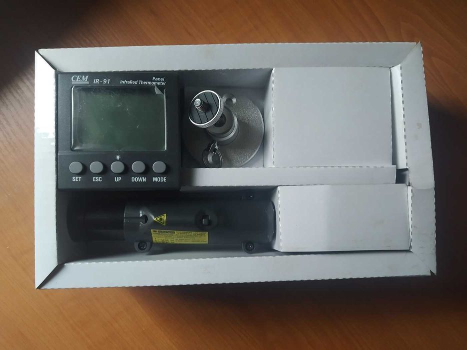Стаціонарний пірометр 50:1 (-35 до +900) CEM IR-91