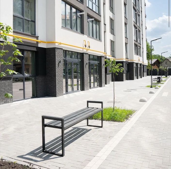 Фасадне приміщення в центрі міста, вул. Кисилевської