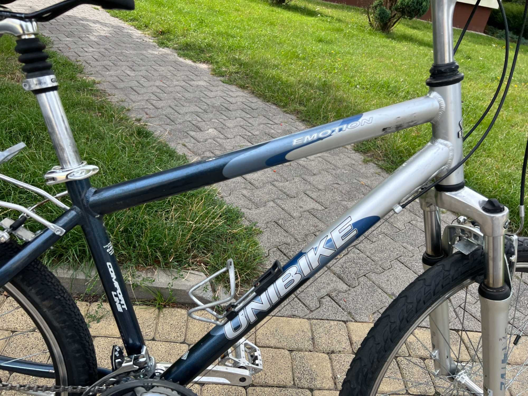 Rower trekkingowy Unibike Emotion rama 17" koła 26"