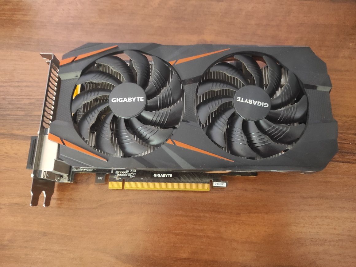 Відеокарта Gigabyte GTX 1060 3Gb Windforce OC (GV-N1060WF2OC-3GD)