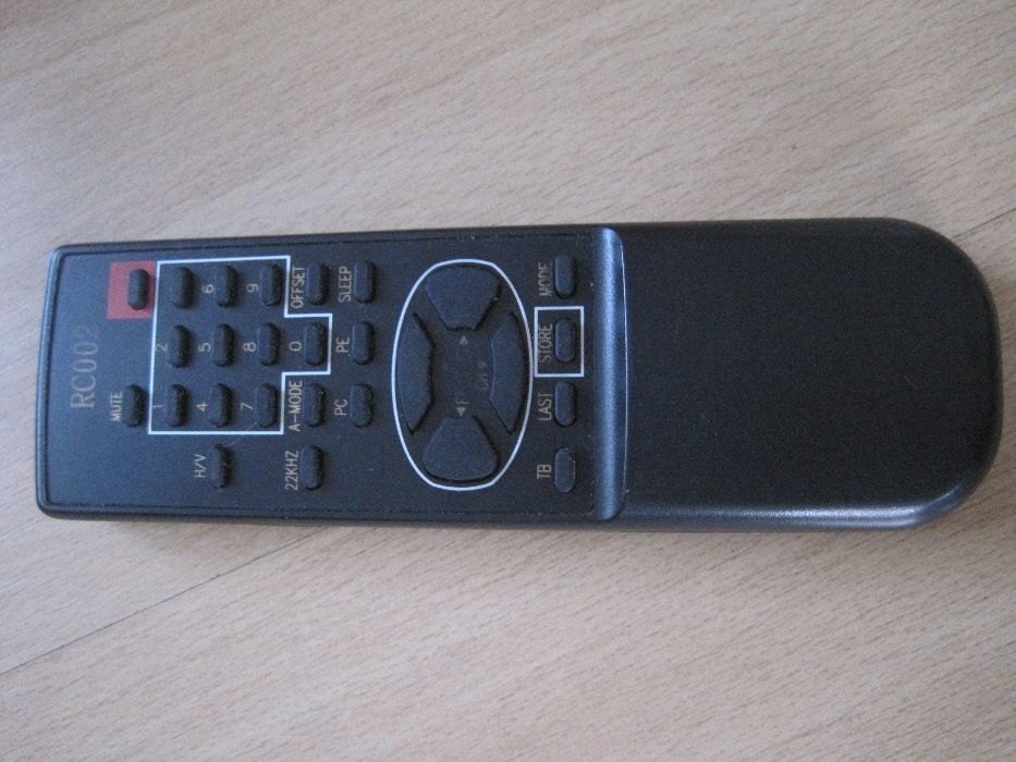 Tuner TV Satelitarny Konwenter OPTICUM 400M z orginalnym pilotem