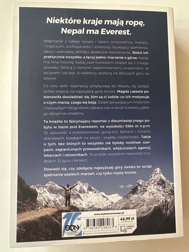 W cieniu Everestu M.Lassota