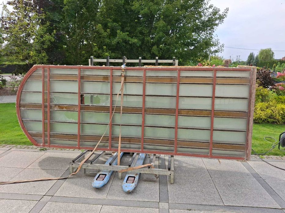 Sprzedam witryny stalowe z demontażu