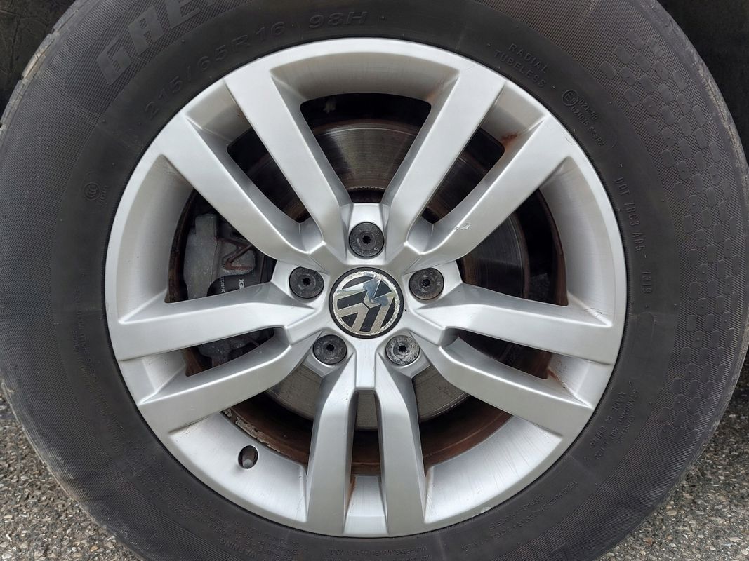 Felgi Aluminiowe 16/5x112 Et 33 Vw Tiguan I 5nr