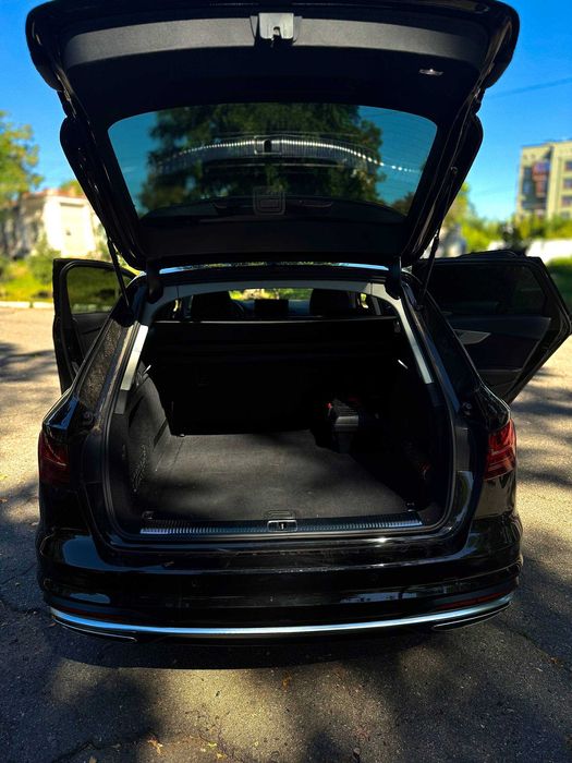 Audi A4 B9  2020