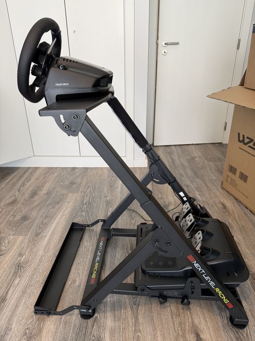 Volante Logitech 923 + Racing Wheel Stand 2.0