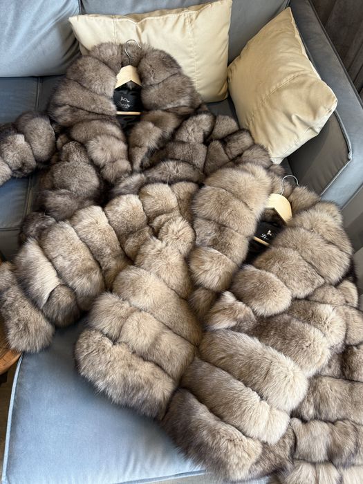 Шуба песцовая под соболь