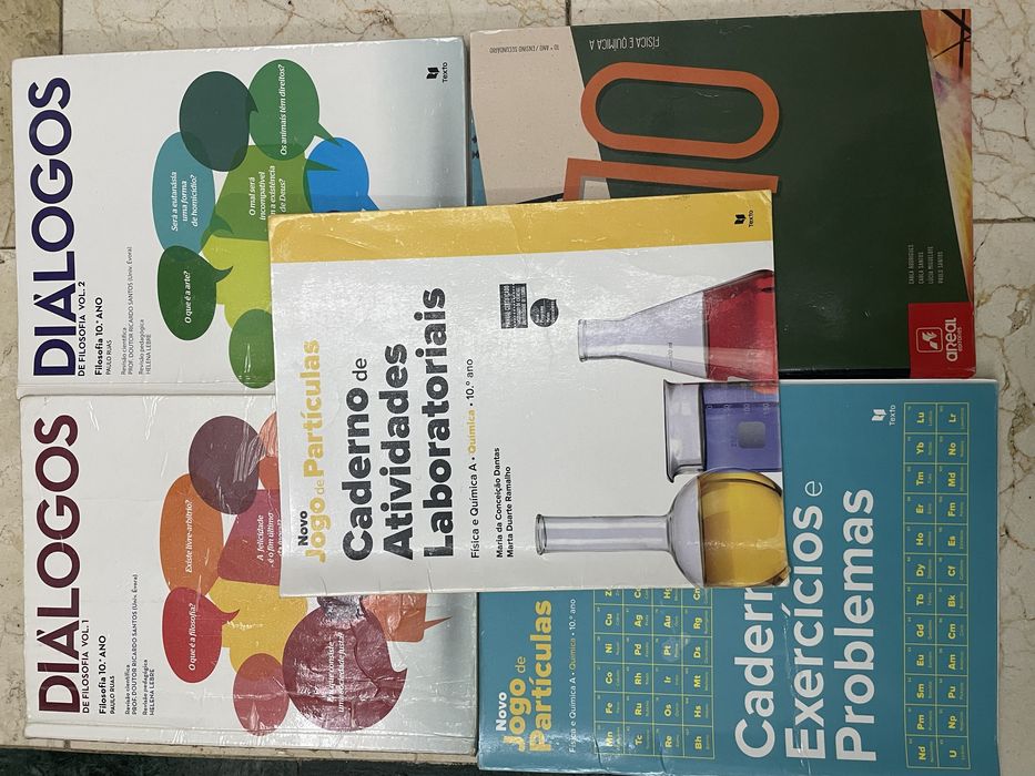 Manuais + CA 10ºano