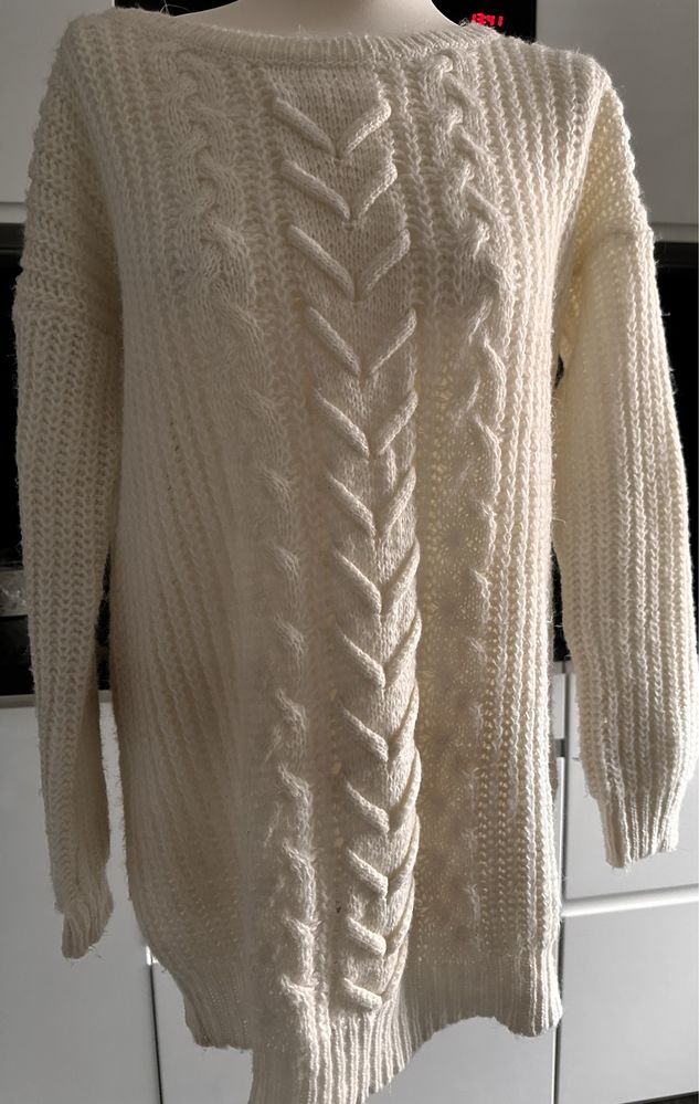 Sweter ecru S dłuższy