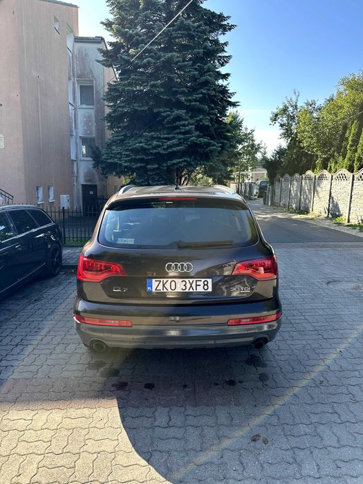 Zamiana jedynie na 6 albo 7 osobwe auto - Audi Q7 3.0 TDI V6