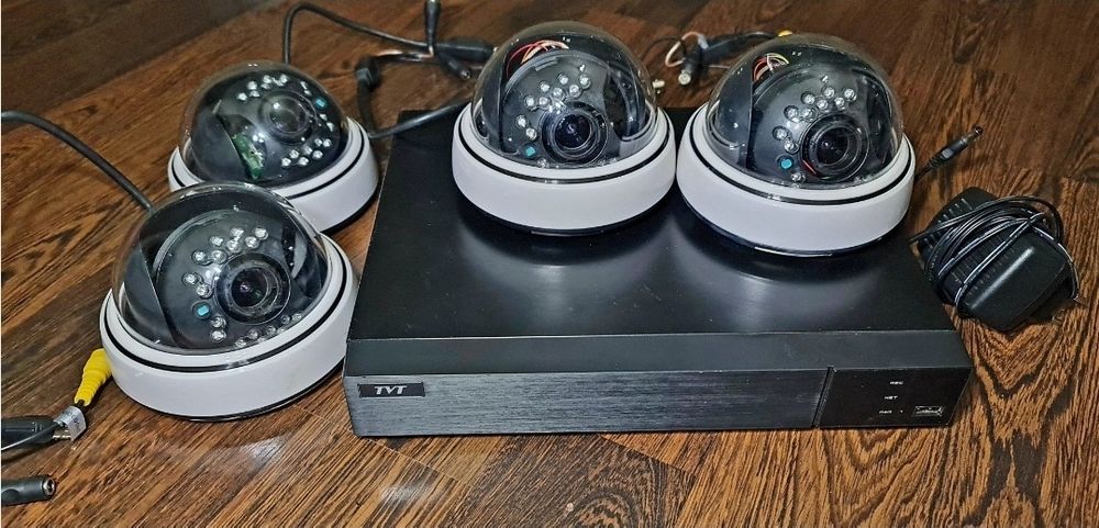 Камери відеонагляду відеоспостереження охранные видеокамеры