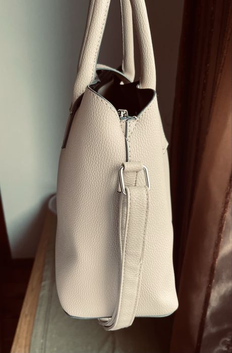 Жіноча  бежева сумка від PRIMARK