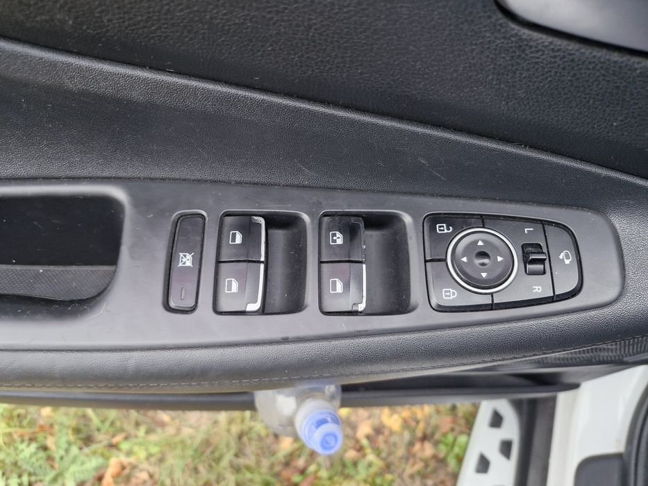 Hyundai Santa Fe  2.0