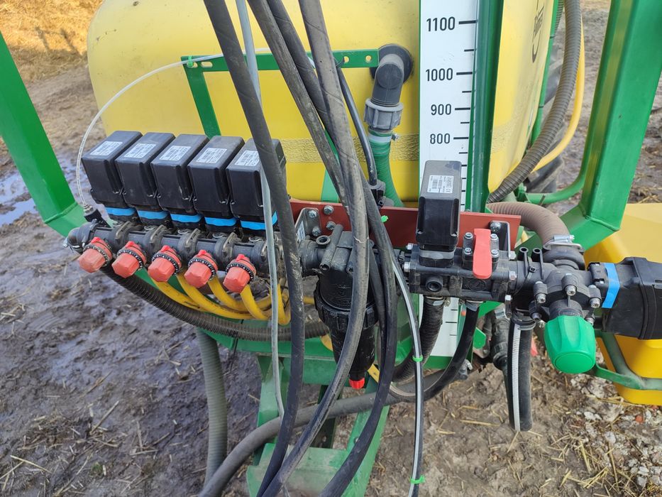 Opryskiwacz ciągany Unia Pilmet 1215,hydraulika,sterownik
