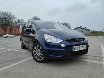 Piękny Ford SMax Convers +