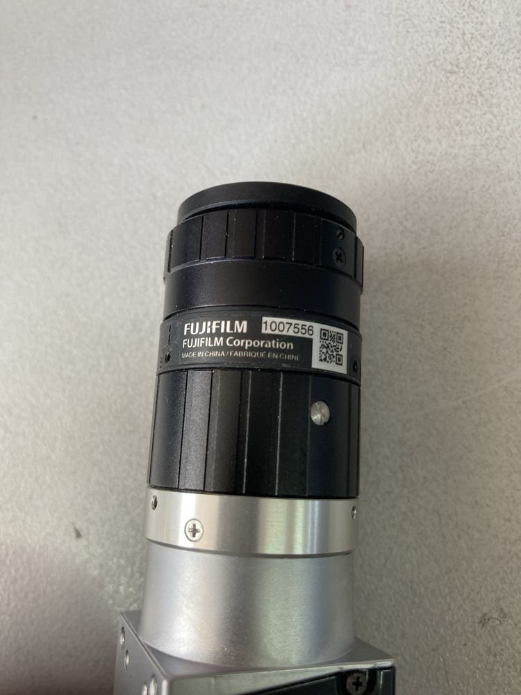 Kamera przemyslowa BASLER acA2440-20gm + optyka Fuji
