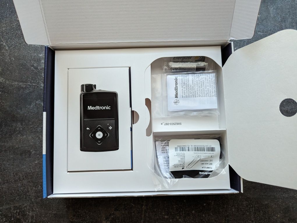 Pompa insulinowa. Medtronic 740G,