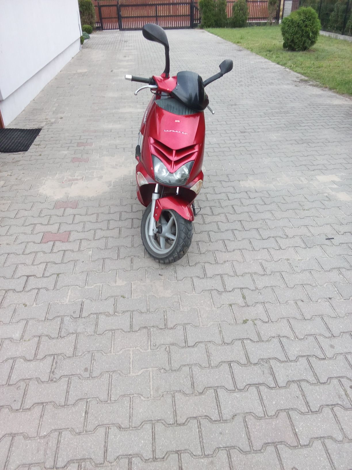 Aprilia Leonardo 125 Rezerwacja