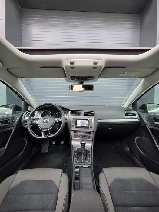 Volkswagen Golf 7 Look R