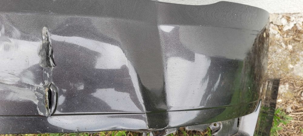 Zderzak Przód Audi A4 B7* Grill Audi * Halogeny* Emblemat i Ramka