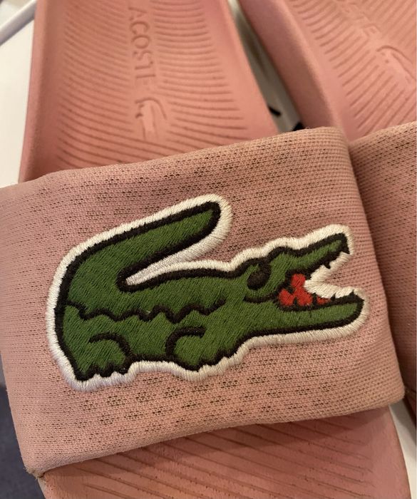 Рожеві слайдери Lacoste 40