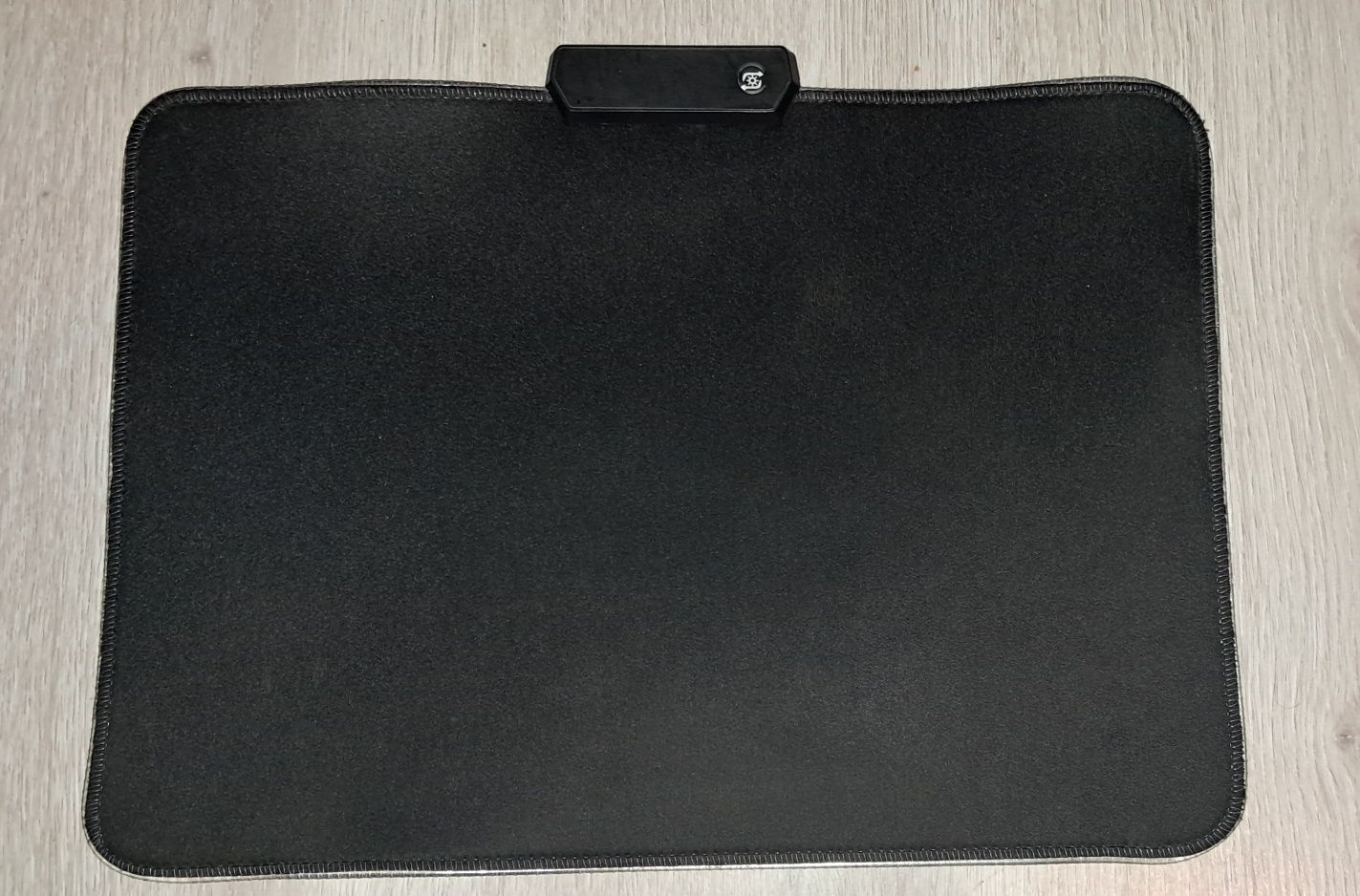 Podkladka pod myszke led 35cm x 25 cm