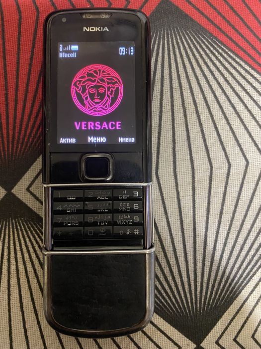 Nokia 8800 телефон под ремонт или запчасти