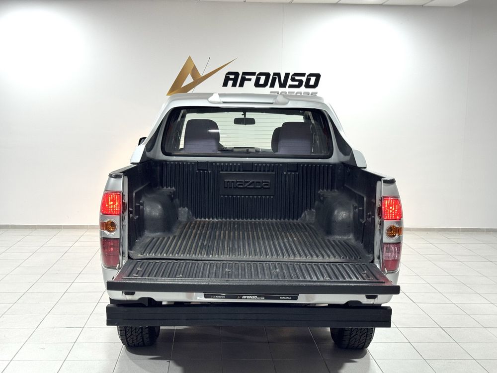 Mazda BT50 2.5 4*4 5 lugares