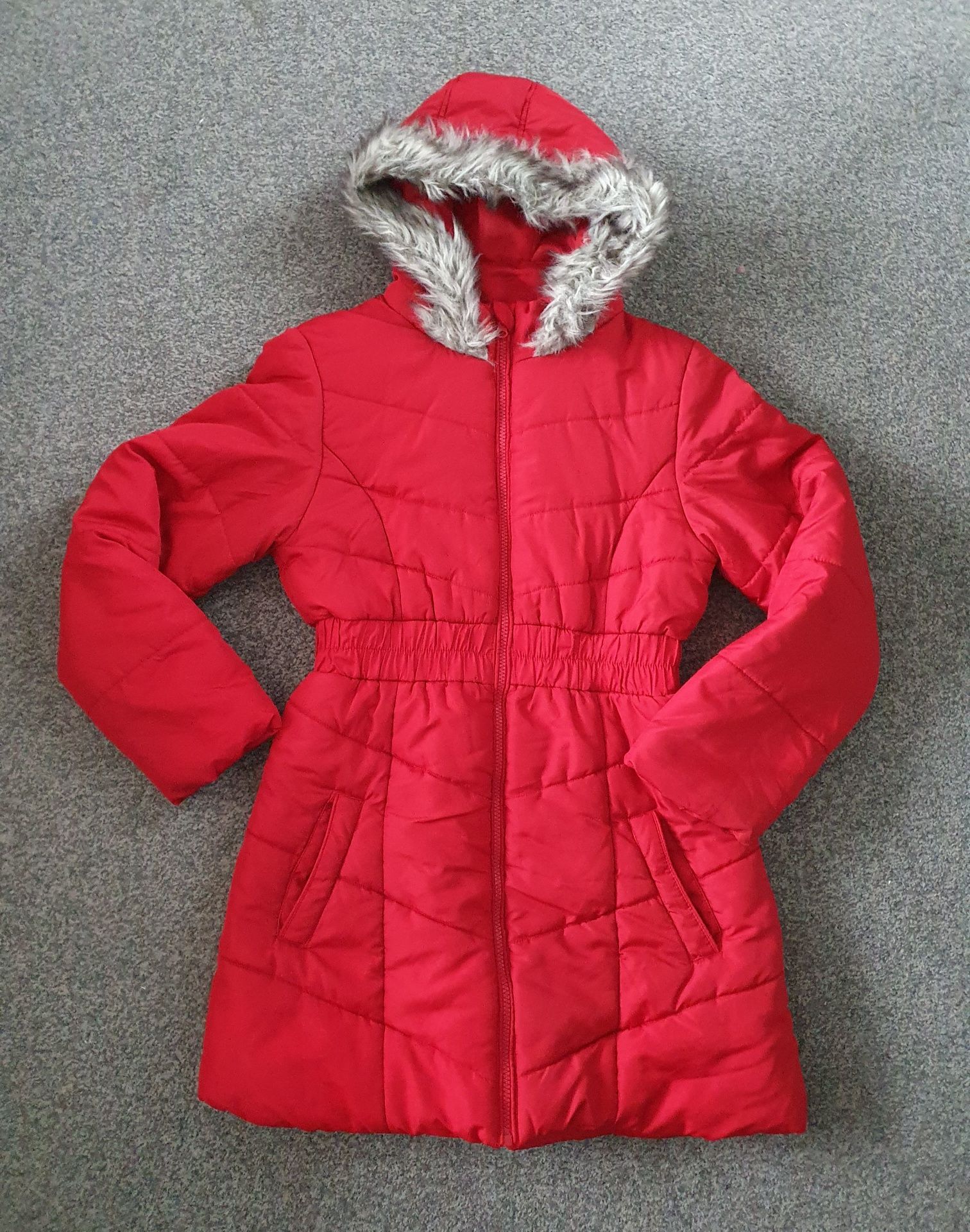 Czerwona dłuższa kurtka zimowa / płaszcz 164 xs / s
