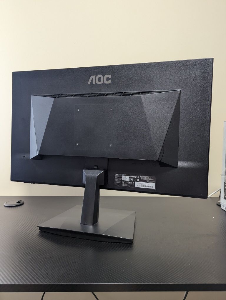 Ігровий монітор AOC 27G15N2 | 27 дюймів 180Гц 1мс HDR10