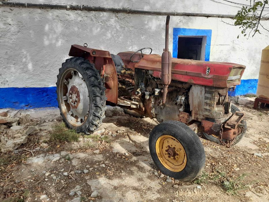 Tractor agricola Massey Fergunson 165
