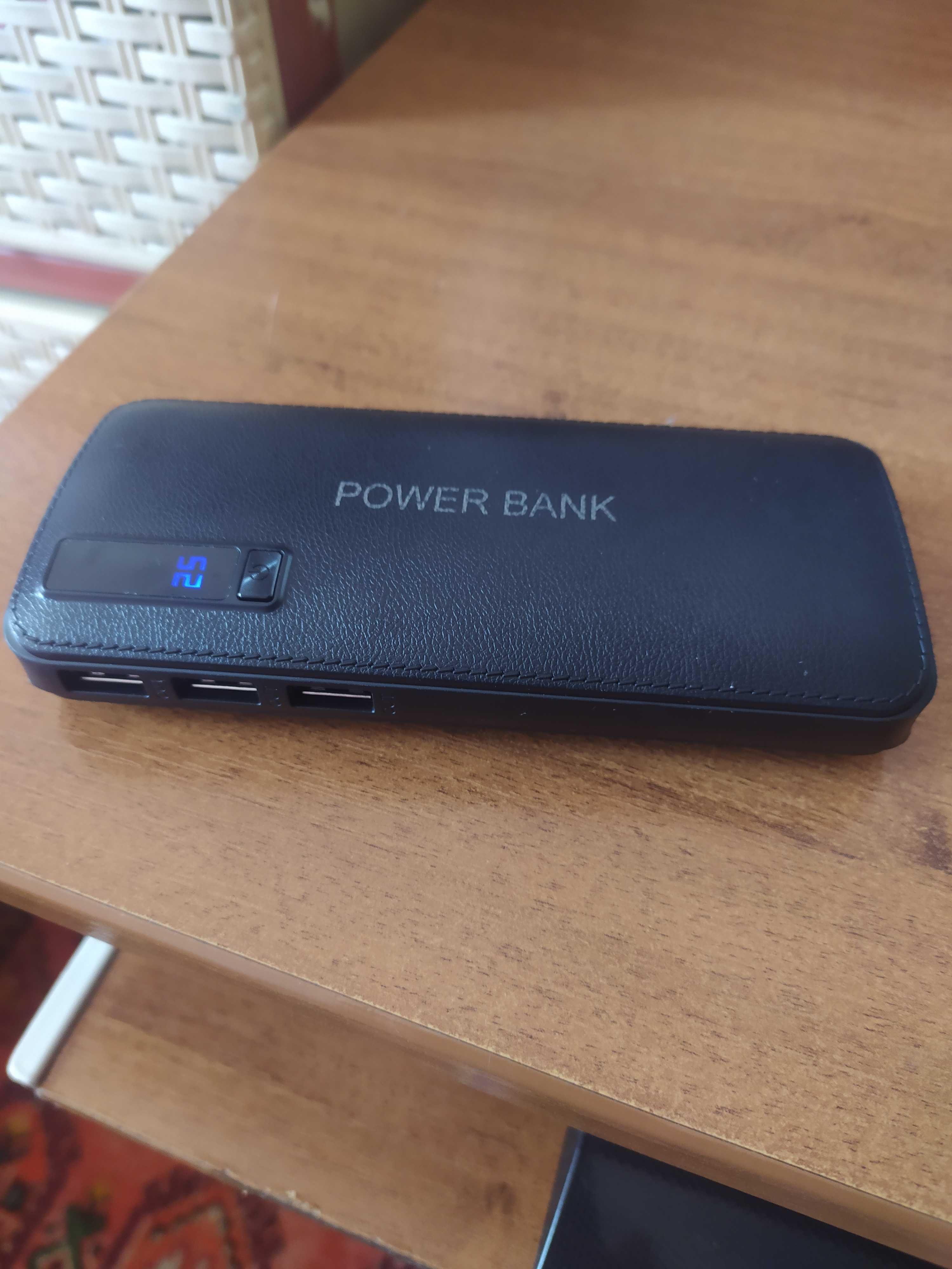 Power Bank 50000 mah c экраном 3 USB с фонариком,