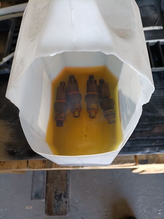 4 injetores de motor 1900 novos