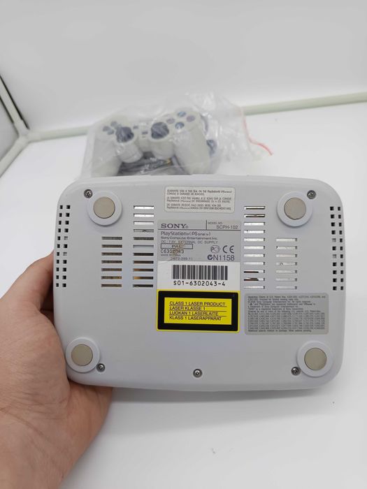 Konsola Sony PSone + Karton + Plakat